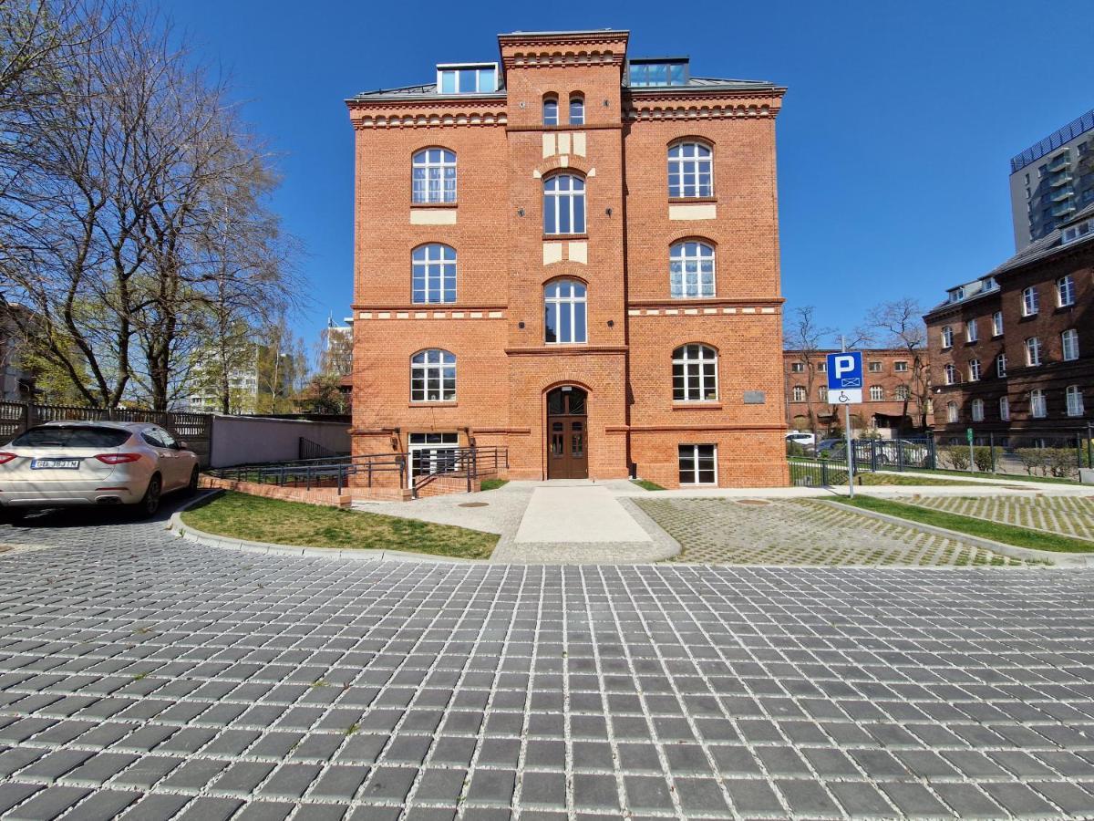 Live & Travel Apartments Waterlane Vintage Gdańsk Extérieur photo