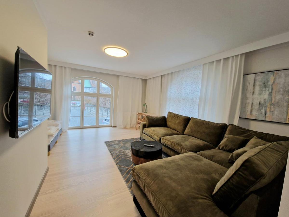 Live & Travel Apartments Waterlane Vintage Gdańsk Extérieur photo