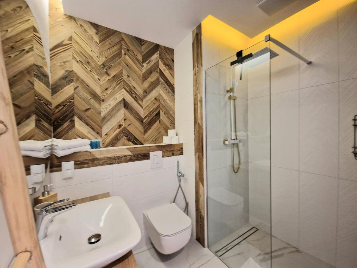 Live & Travel Apartments Waterlane Vintage Gdańsk Extérieur photo