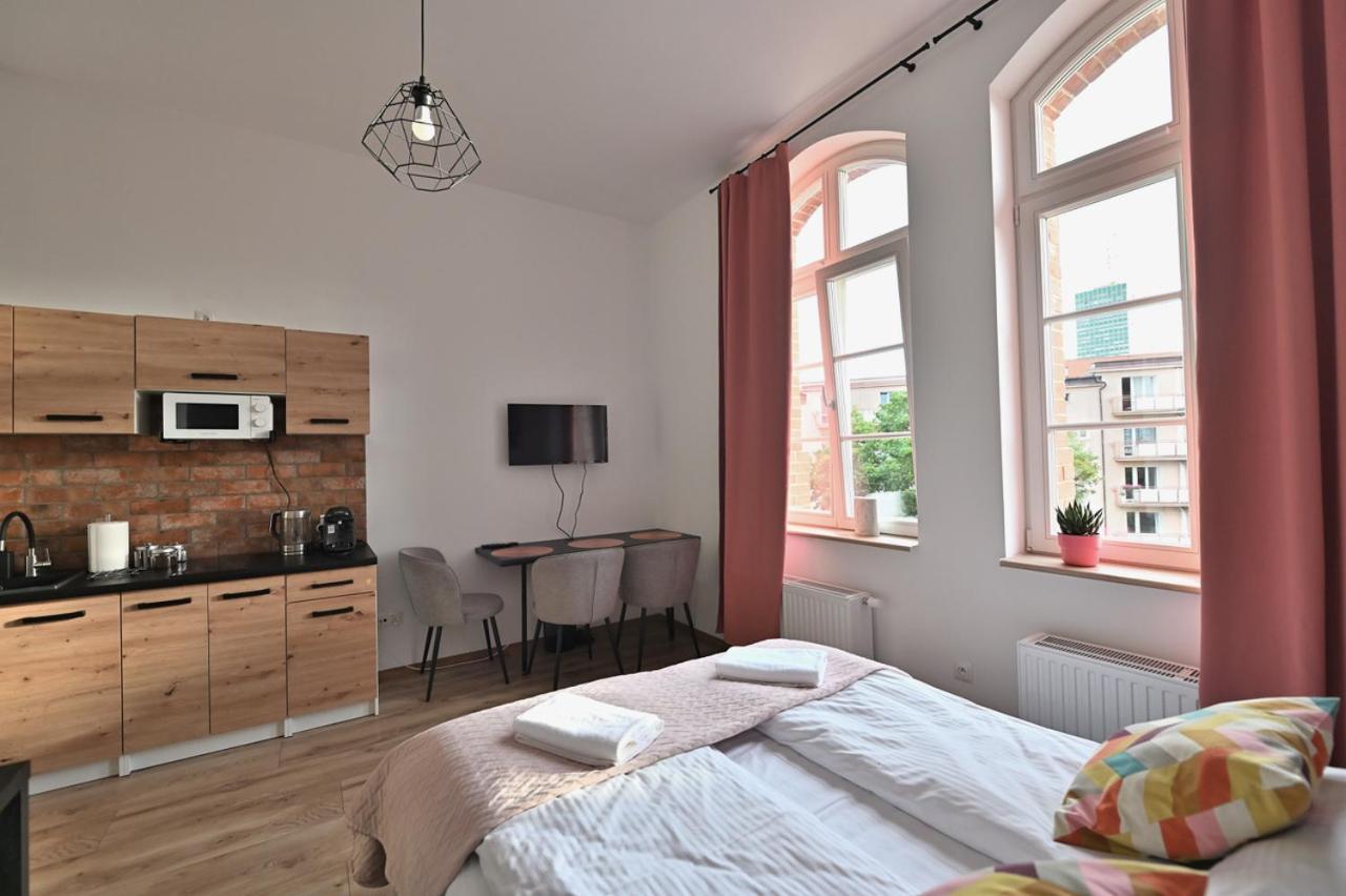 Live & Travel Apartments Waterlane Vintage Gdańsk Extérieur photo